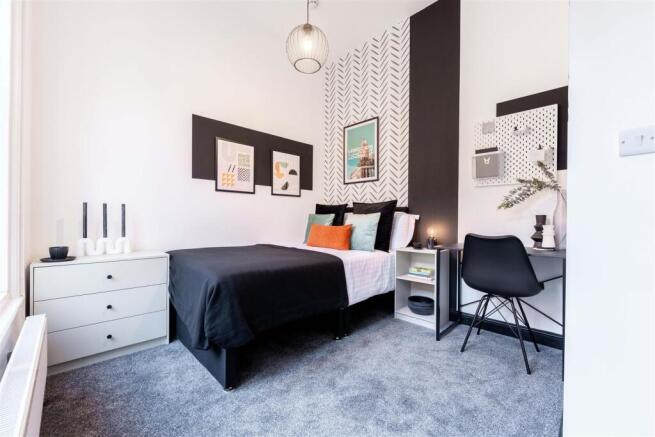 6 bed Terraced to rent Image 11