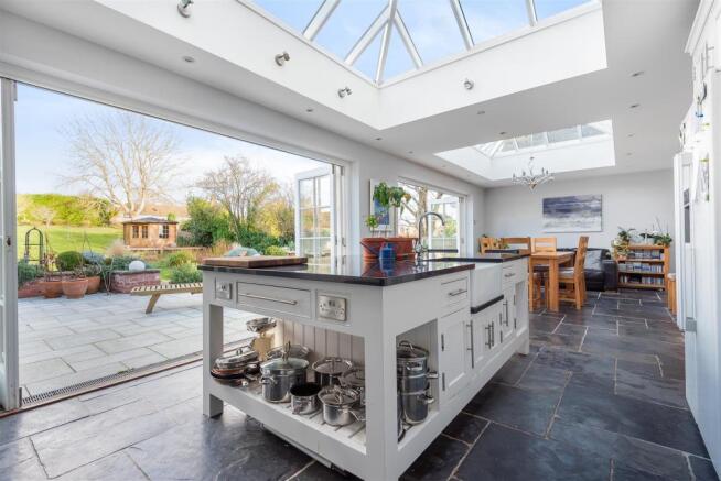 Kitchen/dining room