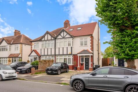 Aylward Road, London, SW20