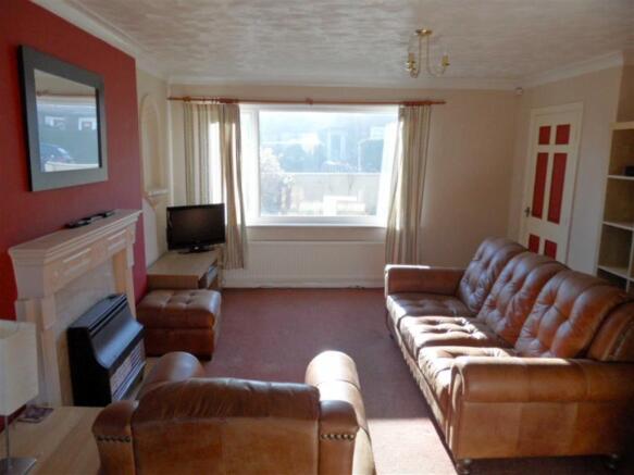 Living Room:
