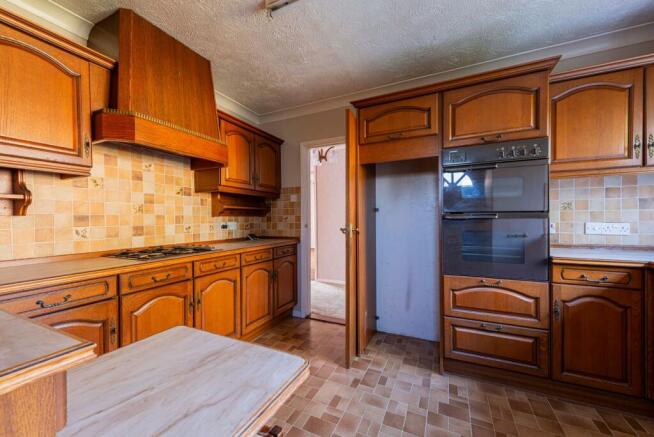 Kitchen (2)