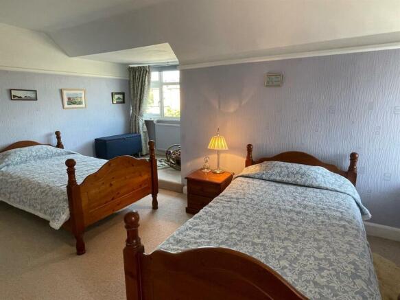 Bedroom 2, 3.jpg