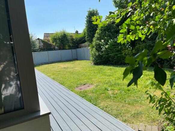 Photo 28
