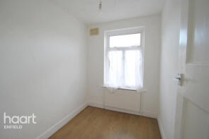 4, Raynham Terrace, London N18 2JN