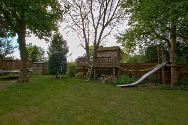 Garden 2.jpg