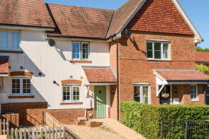 21, Goldring Avenue, Hailsham BN27 4BX