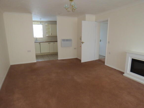 Photo 3