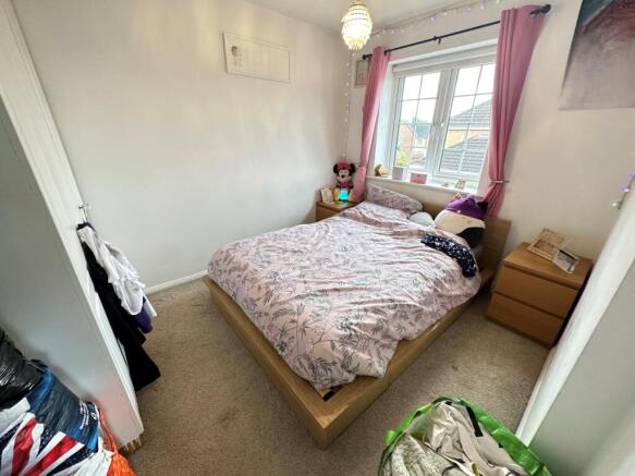 3 bed Semi-Detached to rent Image 10