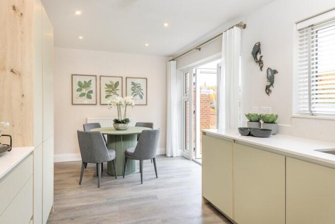kitchen / dining