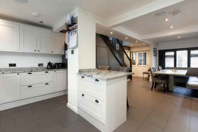 Kitchen/Dining Room