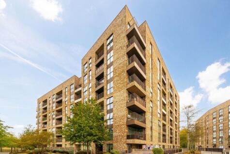 Lakeside Drive, Park Royal