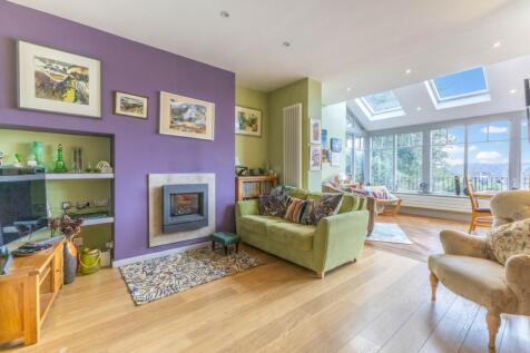 38 Queens Drive, Windermere