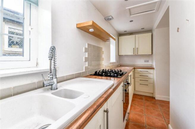 2 bed Semi-Detached for sale Image 5