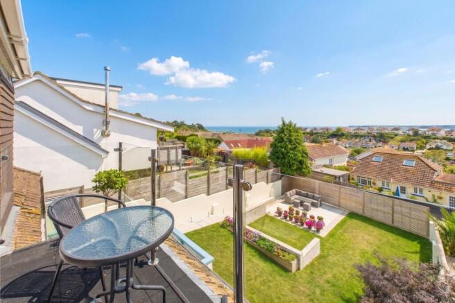 Balcony Coastal Views