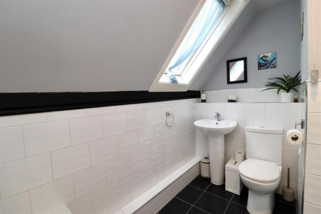 3 bed Character Property for sale Image 8