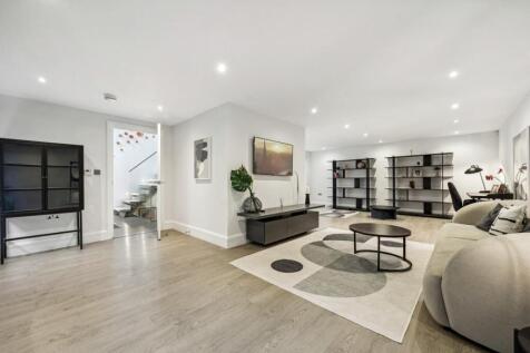 Whittlebury Mews East, Primrose Hill, London, NW1