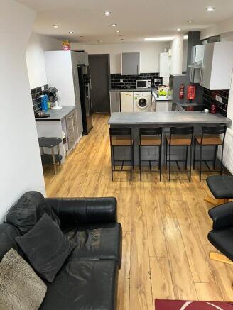 heeley-road-b29-6ej-953819