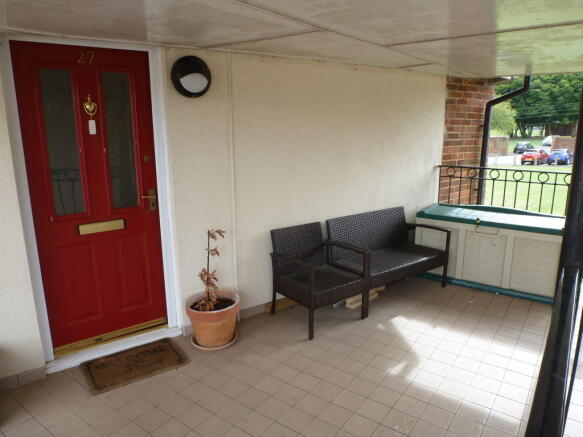 Photo 3