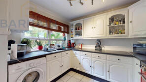 63, Hoskins Close, Canning Town, London E16 3RH