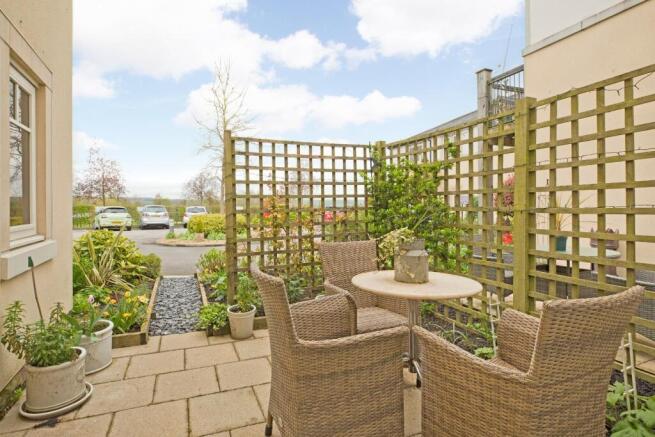 2 bed Retirement Property for sale Image 10