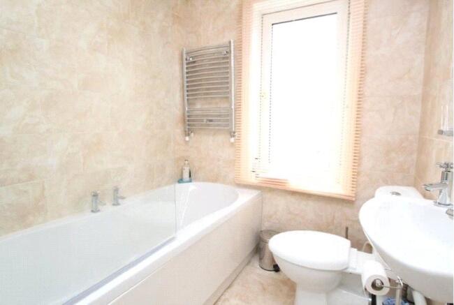 En Suite Bathroom