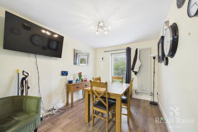 5 bed Terraced for sale Image 4