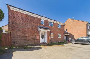 222, The Rowans, Cambridge CB24 6ZL