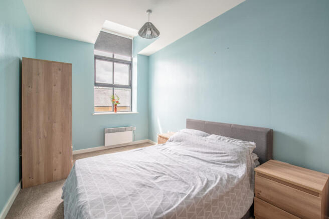 2 bed Apartment for sale Image 5