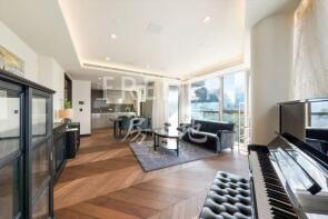 22, Sandringham House, Earls Way, London SE1 2QX