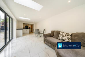 67, Greenfield Way, Preston PR2 3GG