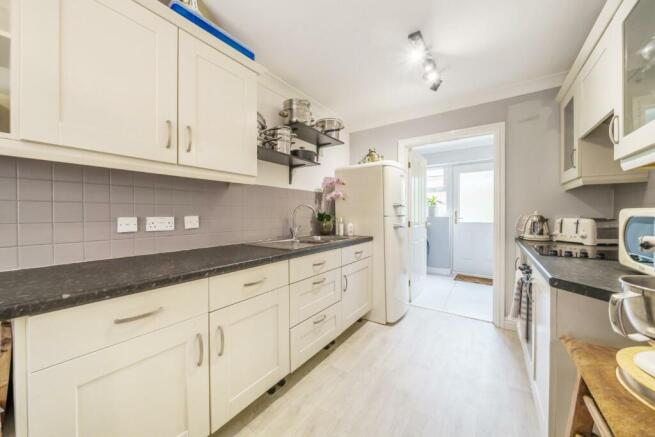 2nd view KITCHEN.jpg