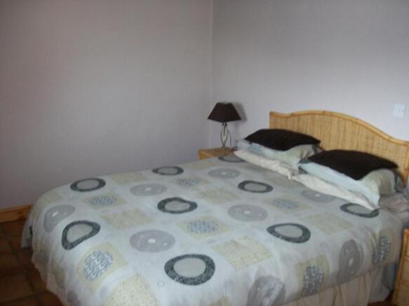 Double bed
