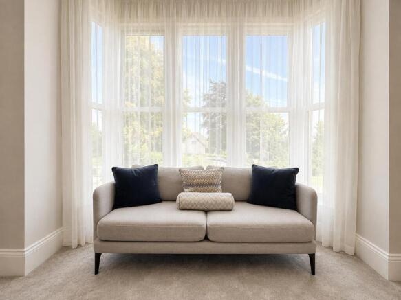 5 bed Semi-Detached to rent Image 11