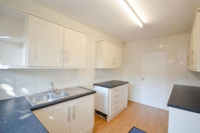 3 bed Detached Bungalow for sale Image 7