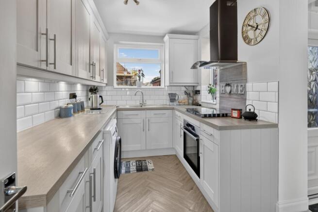 Kitchen (1)