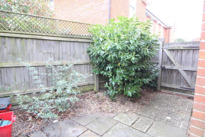 Garden (2)