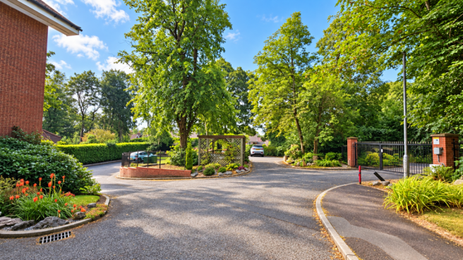 Apt 1 Palmerstone Court, Bolton