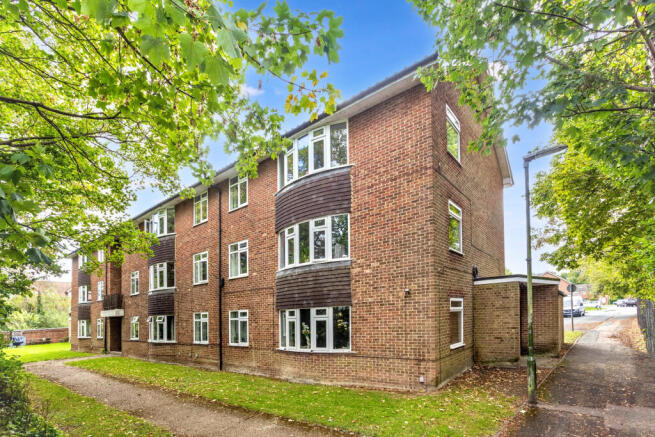 5 Fernside, London Road, East Grinstead, West Sussex, RH19 1QS