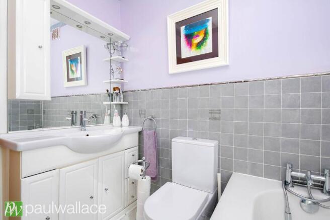 Bathroom / W.C.