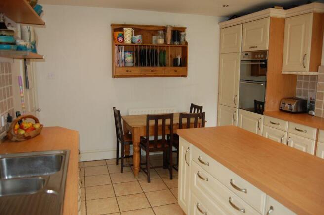 KITCHEN ALT