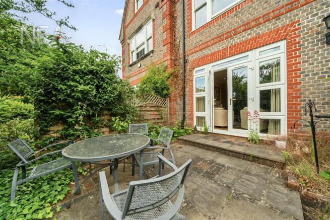 Courtyard Garden