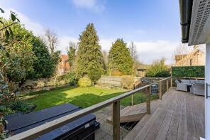 15, Meads Lane, St. Albans AL4 8BZ