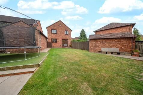 Glebe Field Drive, Wetherby, West Yorkshire