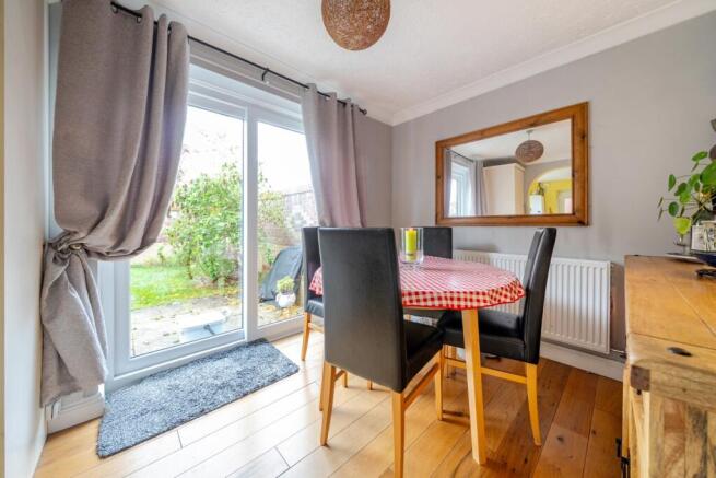 Balintore Rise dining room 3