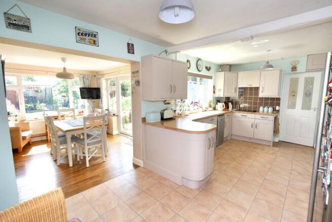 Kitchen/dining Room