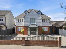 Rydal Mount, North Road, Havering-atte-bower, Romford RM4 1QA