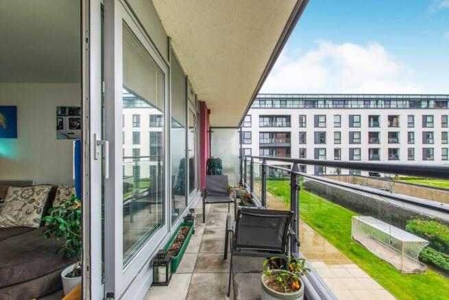 Balcony/ View