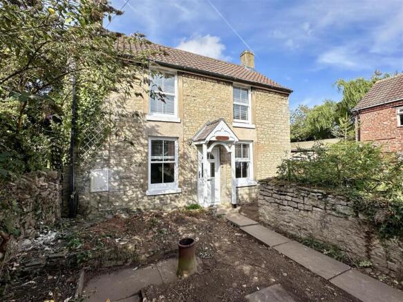 3 bed Detached to rent Image 12