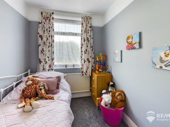 Bedroom 3.jpg