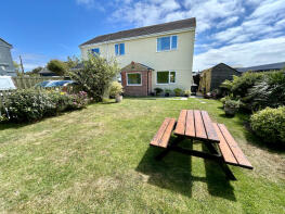 Chy An Hunros, Parc An Ithan, Helston TR12 7PA